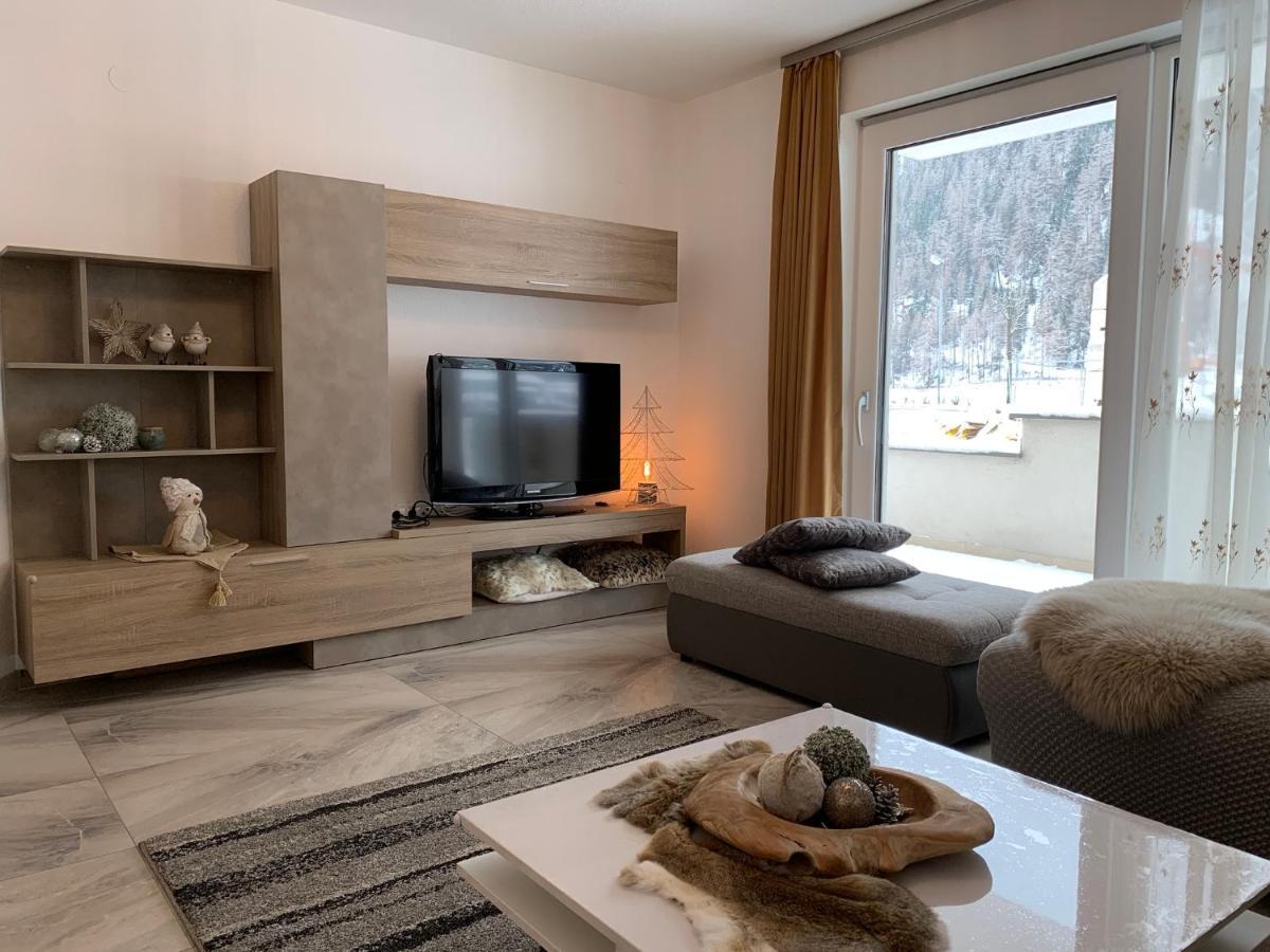 Haus Alp Deluxe Apartment Langenfeld Ngoại thất bức ảnh