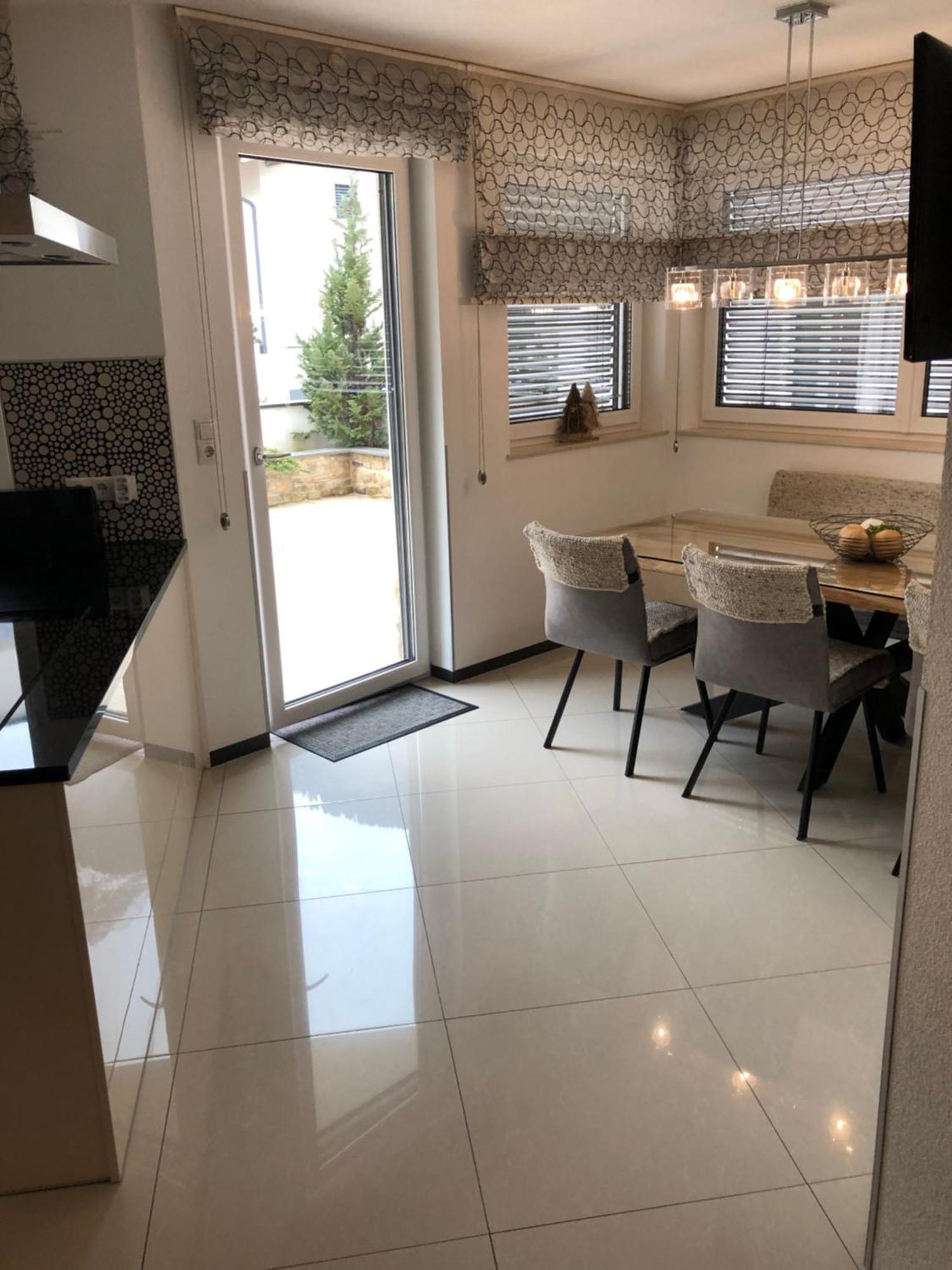 Haus Alp Deluxe Apartment Langenfeld Ngoại thất bức ảnh